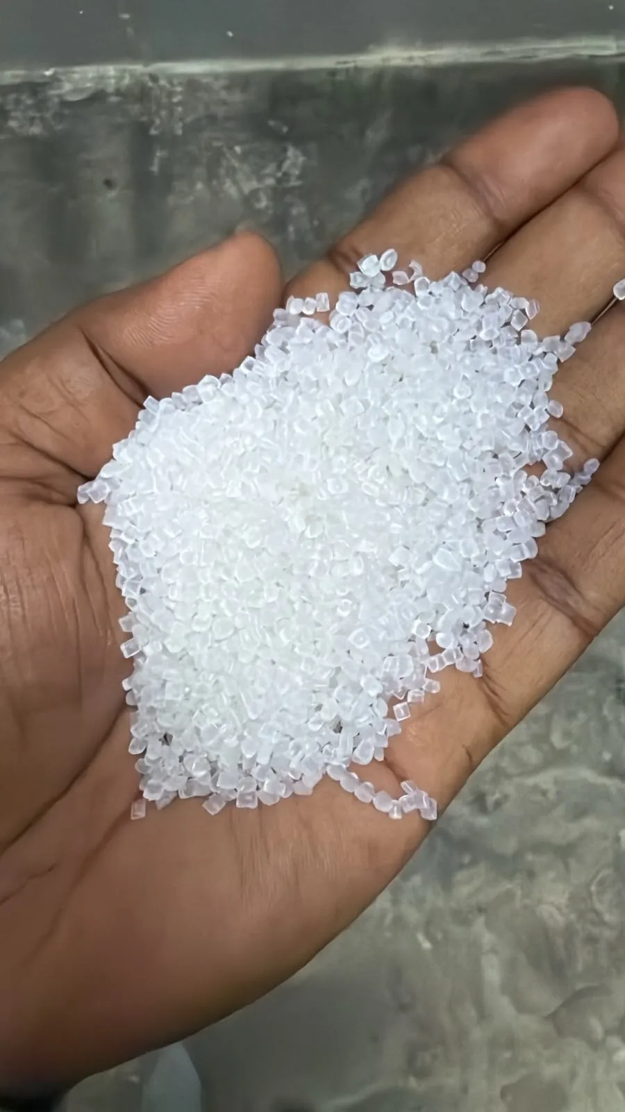 PP natural granules — image 1 of 2